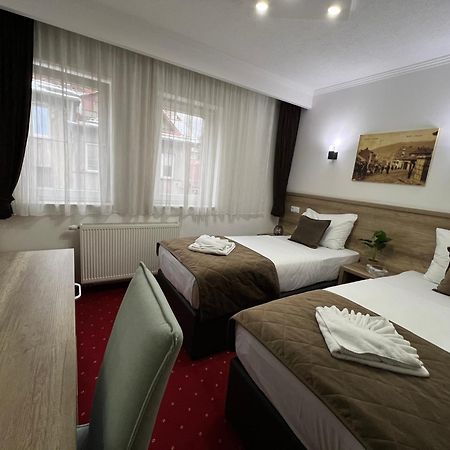 Hotel Nacional Free Parking Sarajevo Luaran gambar