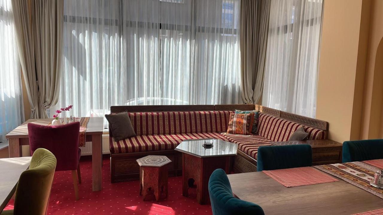 Hotel Nacional Free Parking Sarajevo Luaran gambar