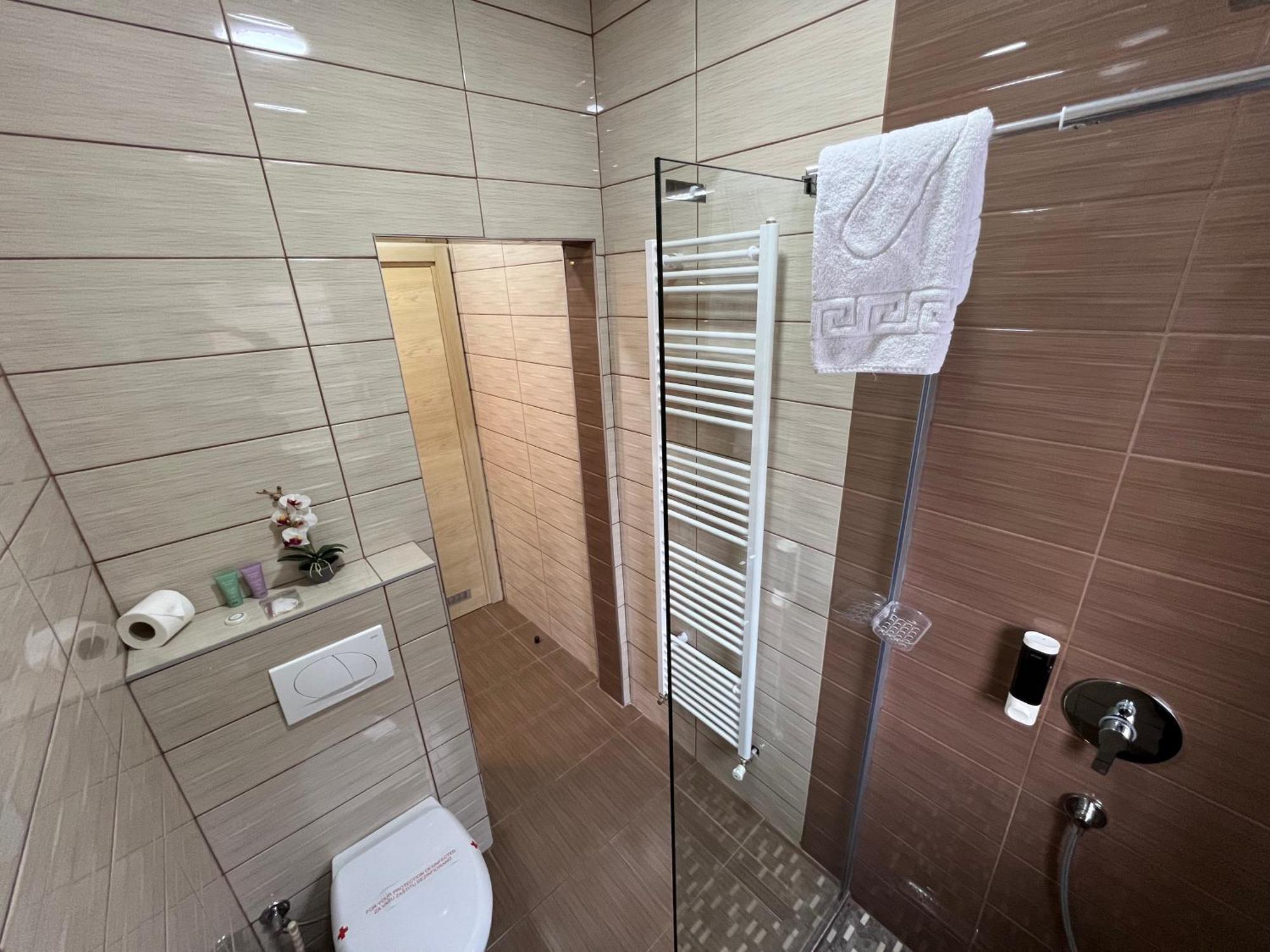 Hotel Nacional Free Parking Sarajevo Luaran gambar